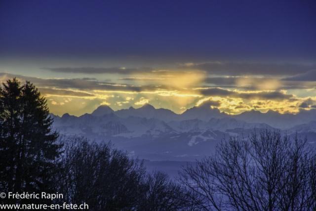Lever de soleil sur les Alpes