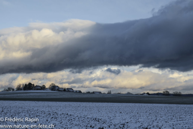 Soir d'hiver à Corcelles-Concise